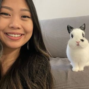 Meet your Posher, Leslie